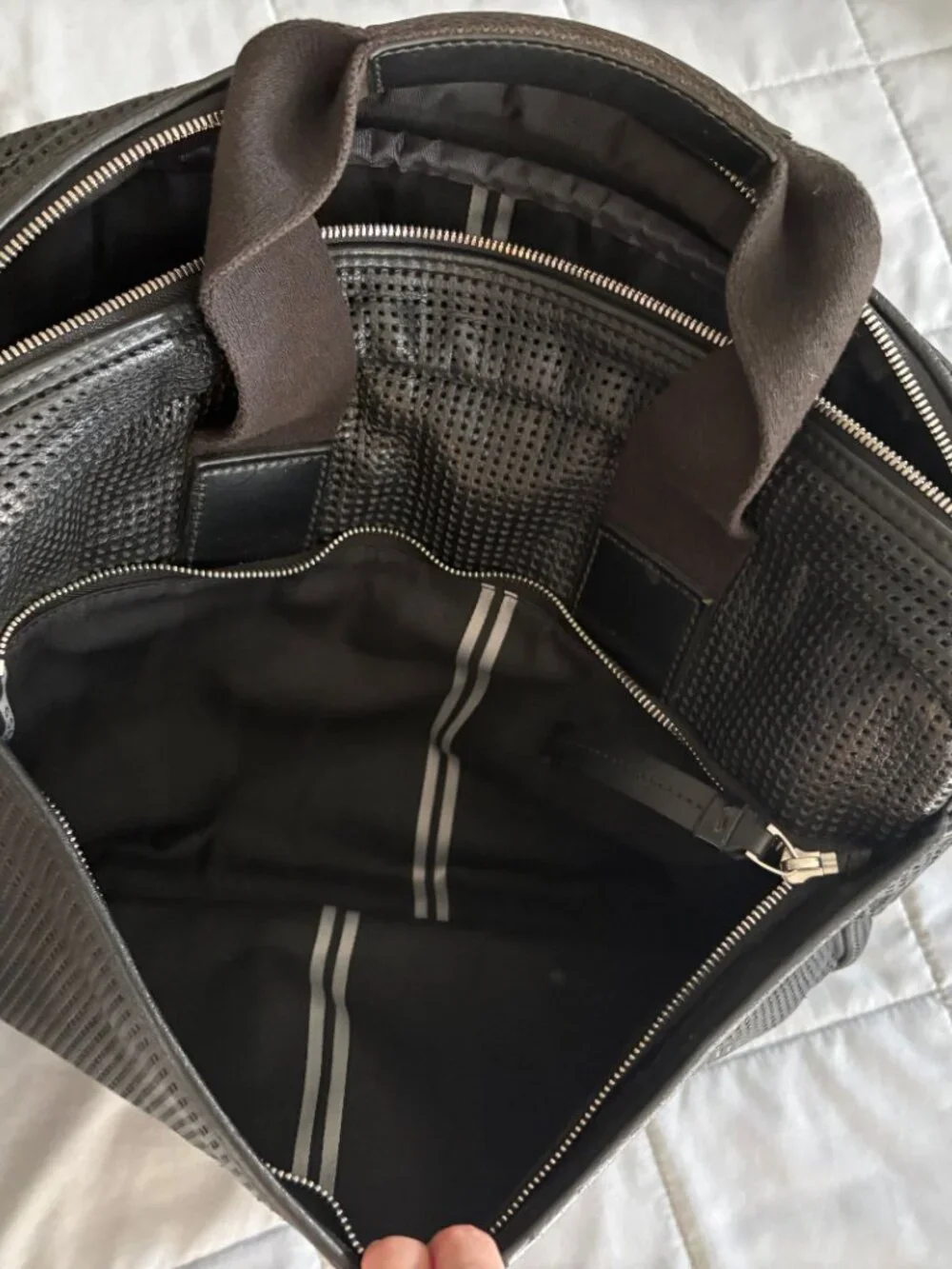 HUGO BOSS Black Leather Shoulder Bag w matching Laptop Sleeve